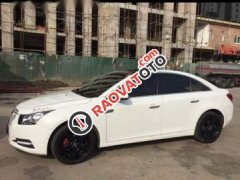 Cần bán lại xe Chevrolet Cruze LS năm sản xuất 2014, màu trắng, odo 6 vạn xịn