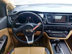 Cần bán Kia Sedona 3.3 GATH đời 2016, màu trắng số tự động