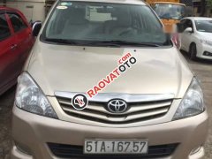 Chính chủ bán xe Toyota Innova GSR sản xuất 2011, màu vàng cát