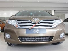 HCM: Bán Toyota Venza 2.7 AT 2011, màu nâu, xe nhập