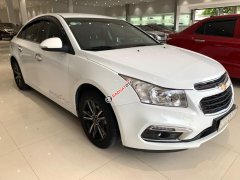 Cần bán Chevrolet Cruze LT 1.6MT 2017, màu trắng, giá 425tr Cần bán Chevrolet Cruze LT 1.6MT 2017, màu trắng, giá 425tr