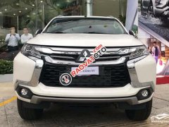 Bán ô tô Mitsubishi Pajero Sport GLS.D4x2MT sản xuất 2019, màu trắng, nhập khẩu nguyên chiếc, giá 980tr Bán ô tô Mitsubishi Pajero Sport GLS.D4x2MT sản xuất 2019, màu trắng, nhập khẩu nguyên chiếc, giá 980tr