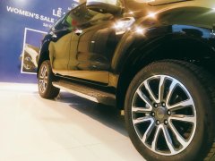 Ford Everest 2.0 Si-turbo, 4x2 AT 10 cấp Ford Everest 2.0 Si-turbo, 4x2 AT 10 cấp
