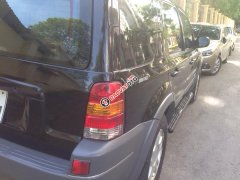 Cần bán Ford Escape XLT năm 2004, màu đen giá 155tr