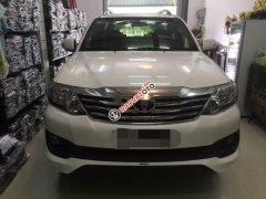 Bán Toyota Fortuner Sportivo sản xuất năm 2014, màu trắng số tự động, giá chỉ 780 triệu