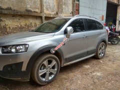 Cần bán Chevrolet Captiva AT 2016, màu bạc giá cạnh tranh Cần bán Chevrolet Captiva AT 2016, màu bạc giá cạnh tranh