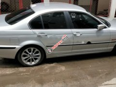 Bán xe BMW 325i sx 2003, số tự động, máy xăng, màu bạc, nội thất màu đen, xe nhập khẩu