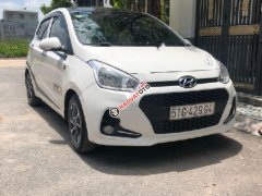 Bán Hyundai Grand i10 đời 2017 số sàn, màu trắng, xe gia đình sử dụng