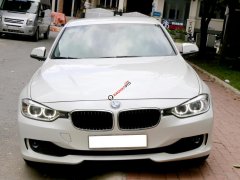 Bán xe BMW 3 Series 320i năm 2012, màu trắng, nhập khẩu biển TP. HCM