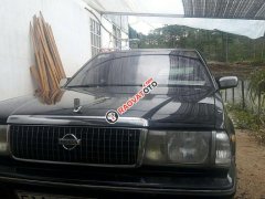 Bán Nissan Cedric V6 đời 1992, nhập khẩu, máy còn tốt