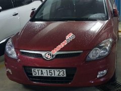 Cần bán gấp Hyundai i30 AT sản xuất năm 2011, màu đỏ, xe nhập