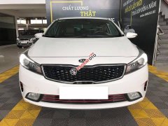 Kia Cerato 1.6MT, màu trắng, 2017, biển Sài Gòn, xe gia đình rất ít đi