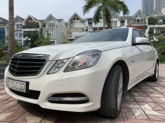 Bán xe Mercedes E250 năm 2011, màu trắng Bán xe Mercedes E250 năm 2011, màu trắng