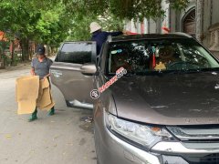 Bán Mitsubishi Outlander năm sản xuất 2016, màu nâu, xe nhập Bán Mitsubishi Outlander năm sản xuất 2016, màu nâu, xe nhập