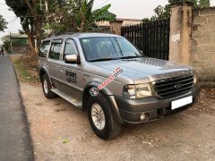 Gia đình Everest 2006, số sàn, máy dầu, màu xám Gia đình Everest 2006, số sàn, máy dầu, màu xám