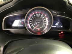 Cần bán lại xe Mazda 3 sản xuất 2017, màu trắng ít sử dụng giá 584 triệu đồng Cần bán lại xe Mazda 3 sản xuất 2017, màu trắng ít sử dụng giá 584 triệu đồng