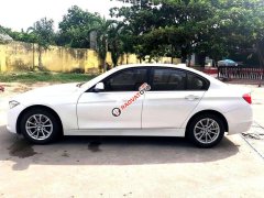 Bán BMW 3 Series 320i đời 2013, màu trắng, nhập khẩu, 770 triệu