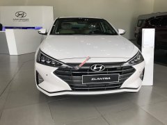 Hyundai Elantra 2.0AT Facelif đời 2020, màu trắng, đỏ, xanh, bạc, đen Hyundai Elantra 2.0AT Facelif đời 2020, màu trắng, đỏ, xanh, bạc, đen