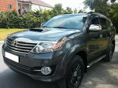 Bán Toyota Fortuner 2016, số sàn, máy dầu, màu xám chì xe rất đẹp Bán Toyota Fortuner 2016, số sàn, máy dầu, màu xám chì xe rất đẹp