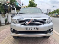 Cần bán lại xe Toyota Fortuner 2.7V 4x4 AT 2013, màu bạc