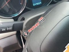 Gia đình bán xe Chevrolet Cruze đời 2016, màu trắng Gia đình bán xe Chevrolet Cruze đời 2016, màu trắng