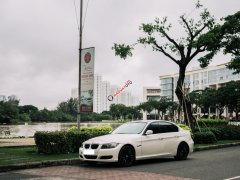 Cần bán em BMW 320i ĐKLĐ 2010, màu trắng