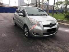 Cần bán gấp Toyota Yaris AT đời 2011, nhập khẩu nguyên chiếc