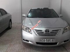 Cần bán lại xe Toyota Camry AT sản xuất 2008, màu bạc, nhập khẩu ít sử dụng