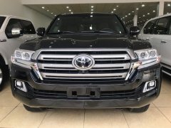 Bán Toyota Landcruiser 5.7V8 mới 100% Xuất Mỹ Màu đen giao ngay có hồ sơ luôn Bán Toyota Landcruiser 5.7V8 mới 100% Xuất Mỹ Màu đen giao ngay có hồ sơ luôn