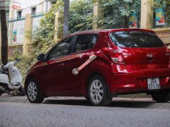 Cần bán Hyundai i20 sản xuất năm 2014, màu đỏ, nhập khẩu nguyên chiếc, chính chủ