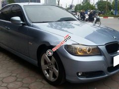 Bán xe BMW 320i, sản xuất 2010, số tự động, màu xanh đá