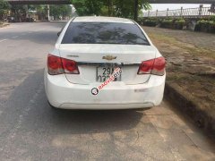 Cần bán gấp Chevrolet Cruze MT 2010, màu trắng số sàn, giá tốt Cần bán gấp Chevrolet Cruze MT 2010, màu trắng số sàn, giá tốt