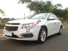 Bán Chevrolet Cruze LT sản xuất 2017, màu trắng số sàn Bán Chevrolet Cruze LT sản xuất 2017, màu trắng số sàn