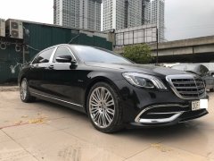 Bán xe Mercedes S450 Maybach màu đen, xe siêu mới đi có 7 nghìn km. Xe sản xuất cuối 2017, đăng ký 2018 tên cty biển Hà Nội