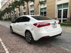 Cần bán gấp Kia K3 đời 2015, màu trắng chính chủ Cần bán gấp Kia K3 đời 2015, màu trắng chính chủ
