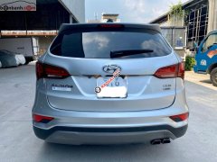 Cần bán Hyundai Santa Fe 2.2L 4WD 2017, màu bạc