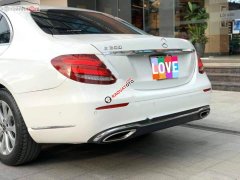 Cần bán xe cũ Mercedes E200 2018, đời 2019, màu trắng Cần bán xe cũ Mercedes E200 2018, đời 2019, màu trắng