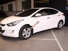 Cần bán Hyundai Elantra 1.8AT sản xuất 2013, màu trắng, xe nhập