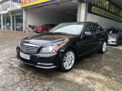 Cần bán xe Mercedes năm sản xuất 2013, màu đen