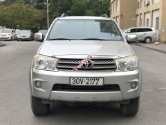Many Car cần bán lại Toyota Fortuner 2.7V năm 2009, màu bạc