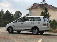 Gia đình cần bán nhanh Toyota Innova 2.0G đời 2010, màu trắng, giá thấp Gia đình cần bán nhanh Toyota Innova 2.0G đời 2010, màu trắng, giá thấp
