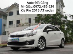 Bán Kia Rio AT đời 2015, màu trắng, nhập khẩu, giá tốt