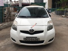 Bán xe gia đình giá rẻ với chiếc Toyota Yaris sản xuất 2009, màu trắng, nhập khẩu Bán xe gia đình giá rẻ với chiếc Toyota Yaris sản xuất 2009, màu trắng, nhập khẩu