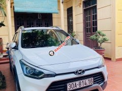 Bán Hyundai i20 Active sản xuất năm 2015, màu trắng, nhập khẩu Bán Hyundai i20 Active sản xuất năm 2015, màu trắng, nhập khẩu