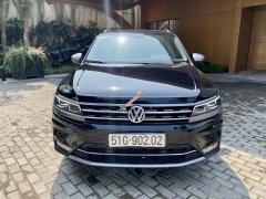 Bán Volkswagen Tiguan đời 2018, màu đen, xe mới đi Bán Volkswagen Tiguan đời 2018, màu đen, xe mới đi