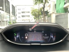 Cần bán xe Peugeot 3008 2019, màu vàng như mới Cần bán xe Peugeot 3008 2019, màu vàng như mới