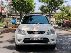 Cần bán xe Ford Escape XLS 2.3L 4x2 AT đời 2011, màu trắng Cần bán xe Ford Escape XLS 2.3L 4x2 AT đời 2011, màu trắng