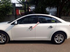 Bán xe Chevrolet Cruze năm 2015, màu trắng, xe nhập chính chủ giá cạnh tranh Bán xe Chevrolet Cruze năm 2015, màu trắng, xe nhập chính chủ giá cạnh tranh