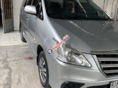 Bán ô tô Toyota Innova đời 2015, màu bạc chính chủ, giá tốt Bán ô tô Toyota Innova đời 2015, màu bạc chính chủ, giá tốt