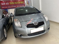 Cần bán Toyota Yaris 2008, màu bạc, nhập khẩu Cần bán Toyota Yaris 2008, màu bạc, nhập khẩu